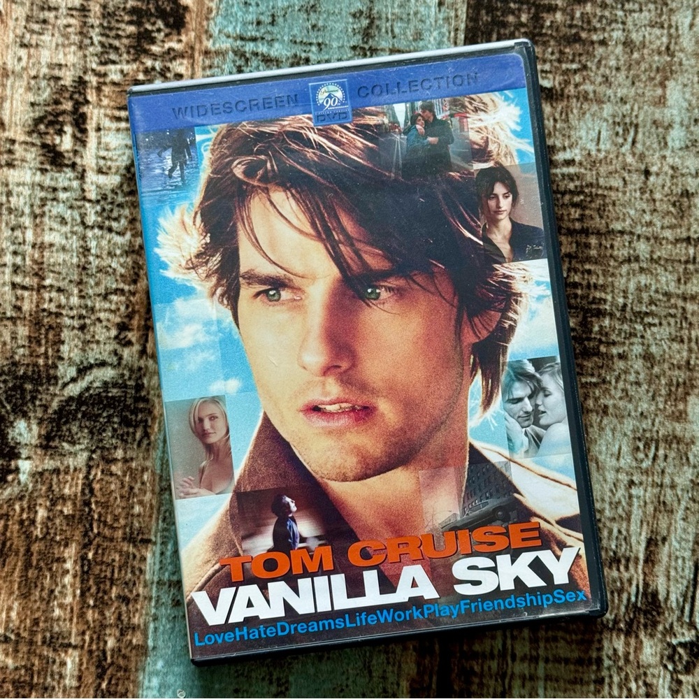 2001 “Vanilla Sky” Movie on DVD
